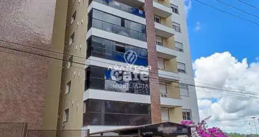 Apartamento de alto padrão, 3 dormitórios, 2 box garagem, sacada com churrasquei