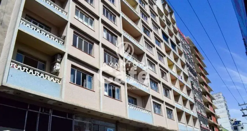 Apartamento, 2 Dormitórios, 1 Suíte, Banheiro Social, Sacada, Bairro Centro