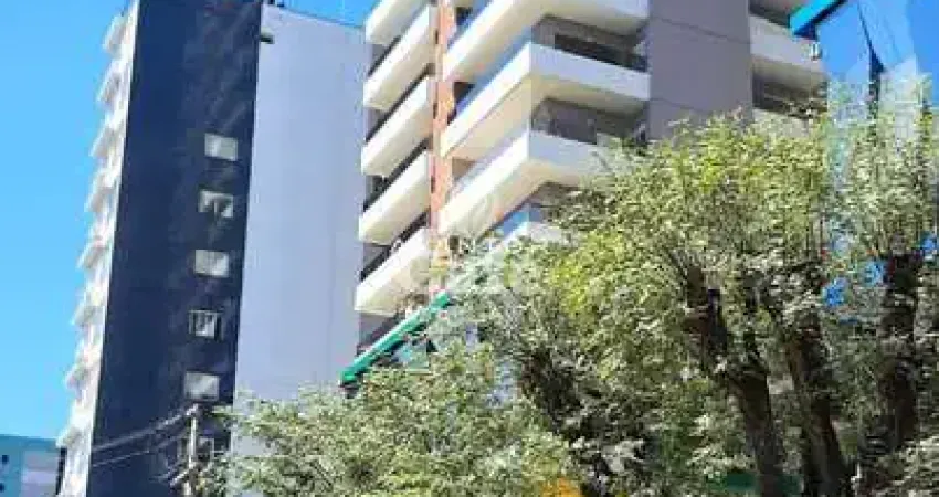 Apartamento 2 quartos, andar alto, com sacada churrasqueira elevador e garagem!