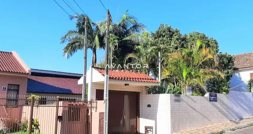 Casa com 4 quartos à venda na Rua Marechal Deodoro, 600, Itararé, Santa Maria