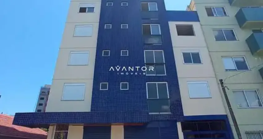 Sala Comercial Central De 80 m² mais Banheiro e Copa.