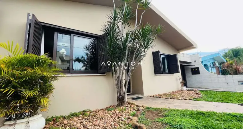 Casa, 3 Dormitórios, 1 Suíte, 4 Banheiros, Espaço Gourmet, Piscina, Duque De Cax