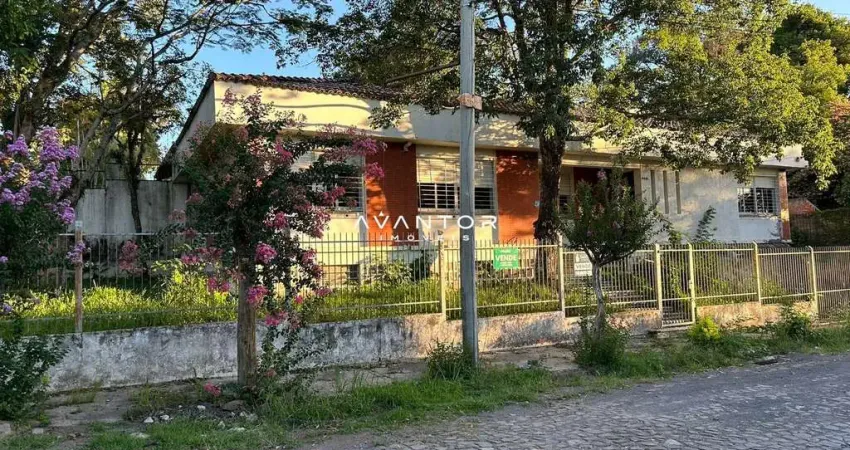 Casa com 3 quartos à venda na Rua Israel Seligman, 400, Nossa Senhora de Lourdes, Santa Maria