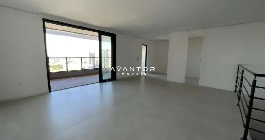 Cobertura 3 dormitórios à venda Centro Santa Maria/RS