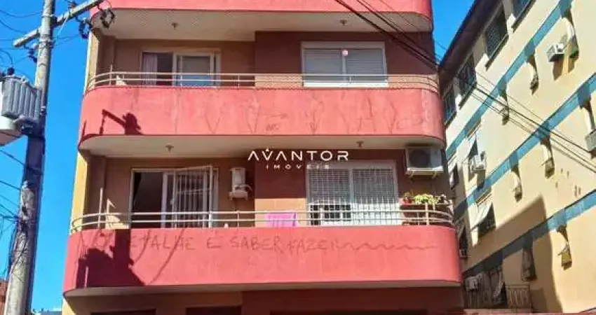 Sala Comercial Central Ampla De 280 m², Composta por 3 Salas e 2 Banheiros.