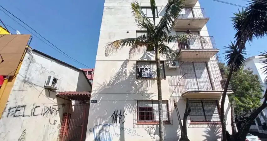 Apartamento Amplo De 2 Dormitórios, Sala de Estar, 2 Banheiros, Cozinha, Dependê