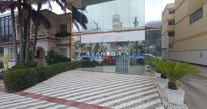 Loja No Centro De 300 m², Composta por Duas Amplas Salas, Escritório, 3 Banheiro