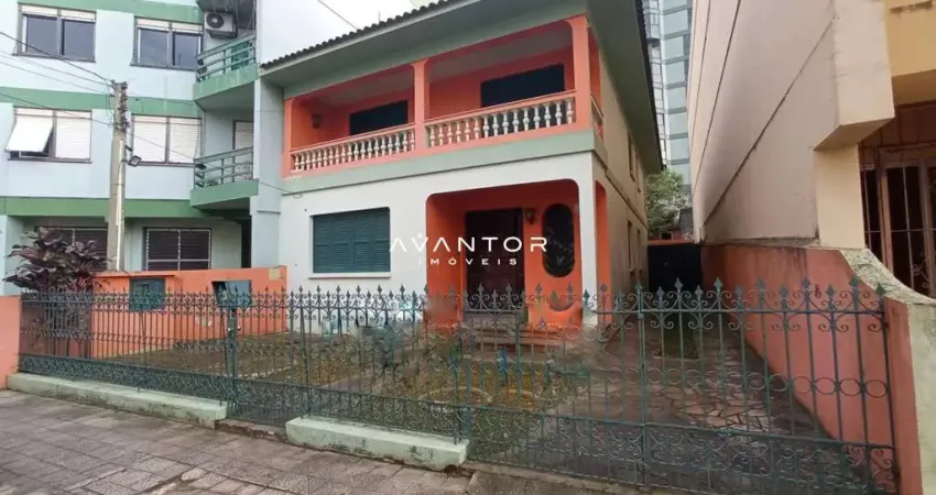 Casa Duplex Central De 4 Dormitórios, Suíte, (2) Salas De Estar, (2) Salas De Ja