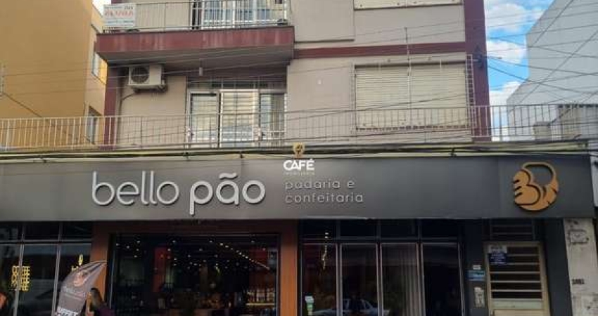 Apartamento central com 3 dormitórios e 1 suíte