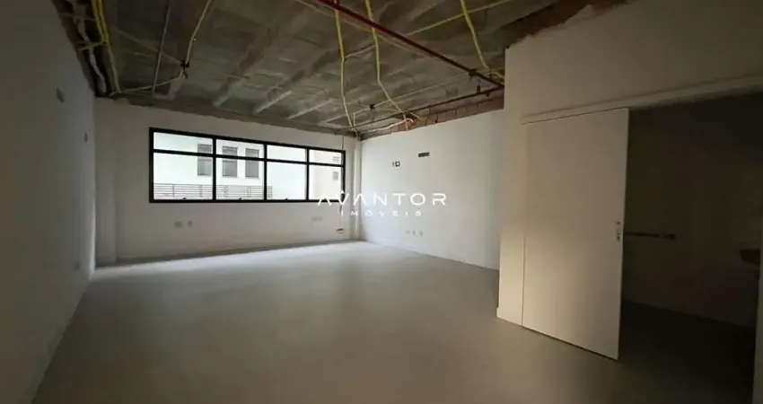 Comercial Prime, salas comerciais em frente ao Hospital de Caridade.