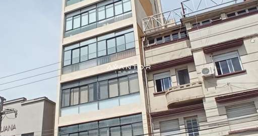 Sala Comercial De 70 m² Composta por (2) Salas, Banheiro e Copa No Centro De San