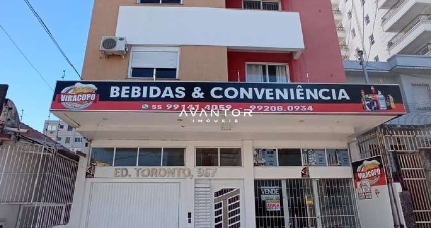 Apartamento no Centro De 1 Dormitório, Sala e Cozinha Conjugadas, Banheiro Socia