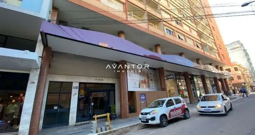 Apartamento, 3 Dormitórios, 2 Banheiros, Sacada, Edifício Augusto