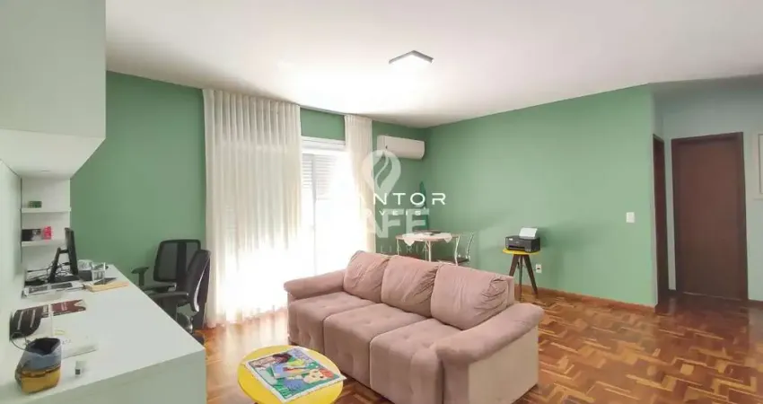 Apartamento de 03 dormitórios sendo 01 suíte e 01 vaga de garagem