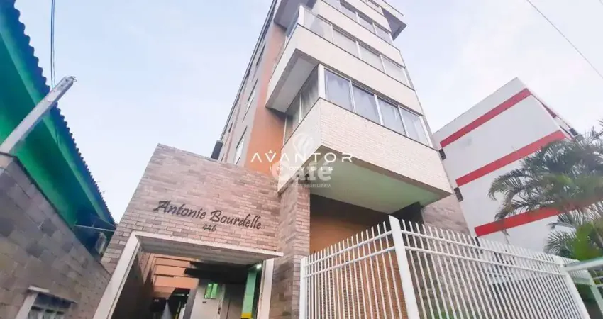 Apartamento semimobiliado, de 1 dormitório, no bairro Nossa Senhora do Rosário