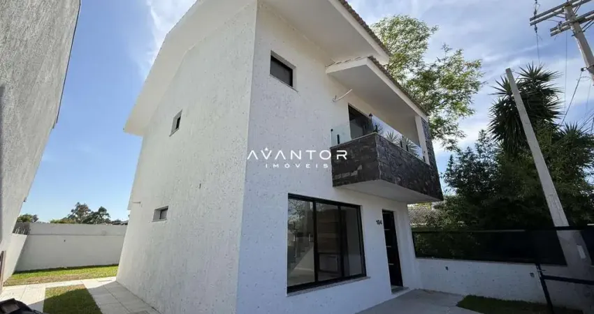 Sobrado com 3 dormitórios no bairro Diácono João Luiz Pozzobon