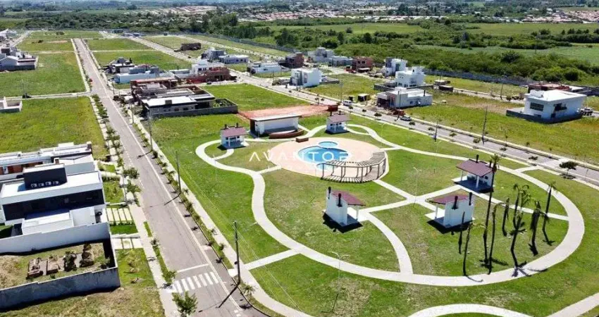 Terreno de 364 m² no condomínio cidade universitária em camobi