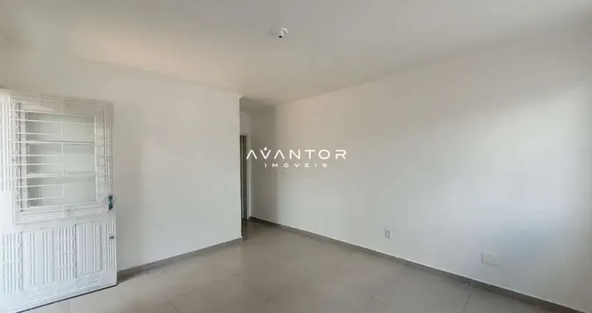 Apartamento 2 dormitórios, sala de estar, cozinha, bairro centro