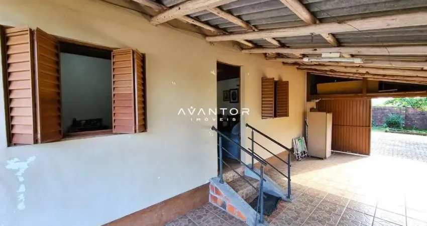 Casa de 3 dormitórios no núcleo habitacional fernando ferrari no bairro camobi e