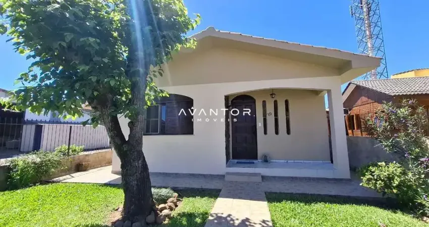 Casa de 3 dormitórios com pátio no bairro camobi em santa maria.