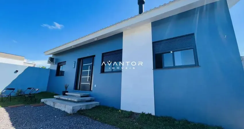 Casa, 3 Dormitórios, 1 Suíte, 2 Banheiros, 1 Vaga, Mobiliado, Camobi