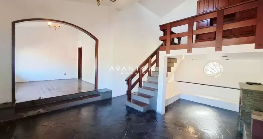 Casa com 5 quartos à venda na Travessa João Batista Bolli, 55, Camobi, Santa Maria