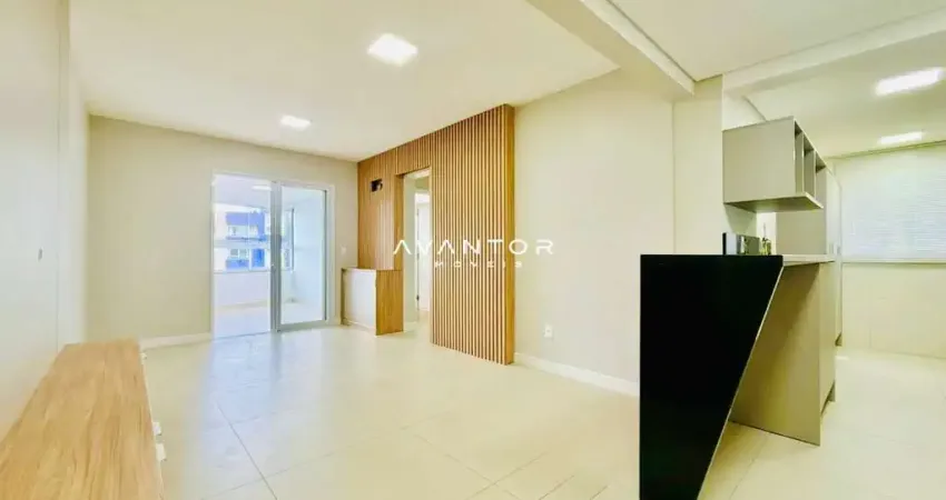 Apartamento 02 Dormitórios com Box, bairro Nossa Senhora de Lourdes.