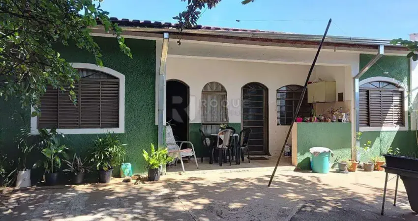 Casa Residencial à venda no bairro Vila Santa Rosália