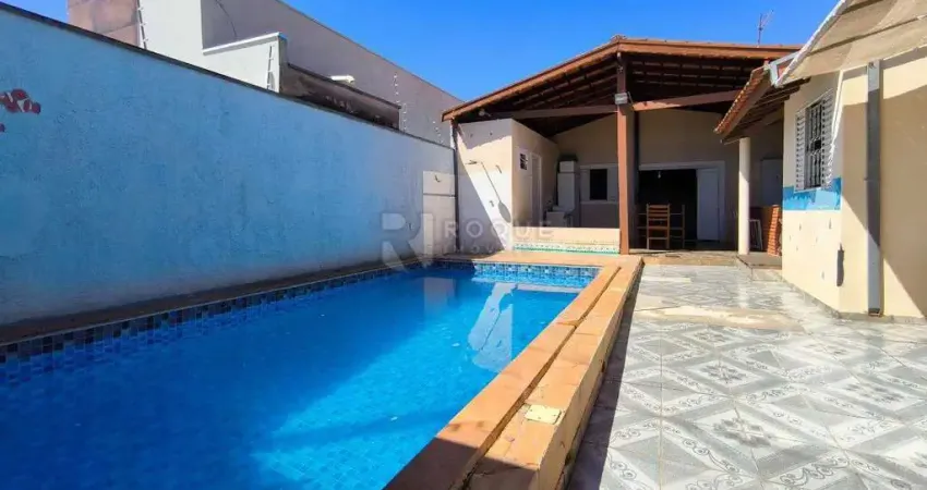 Casa Residencial à venda, no Res Fênix em Limeira-SP.