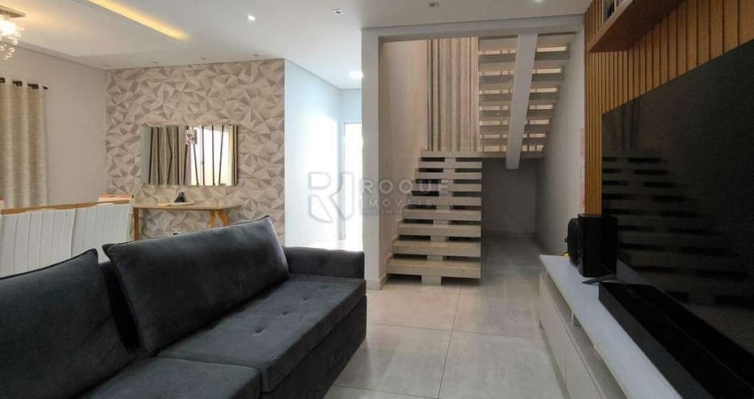 Casa Residencial à venda no bairro Jardim dos Jequitibás