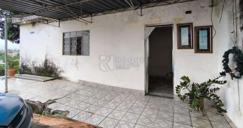 Casa Residencial à venda no bairro Gleba Beatriz
