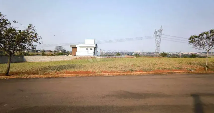 Terreno em condomínio à venda no bairro Residencial Florisa