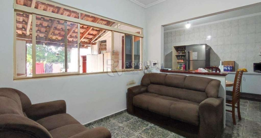 Casa residencial com 2 dormitórios à venda em Limeira.