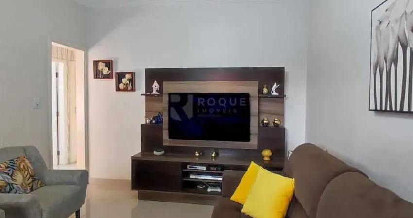 Excelente casa Jd. Ipanema à venda com 03 dorms com piscina aquecida ...