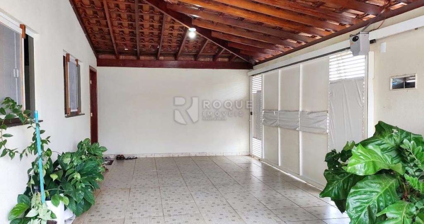 Casa Residencial à venda no bairro Jardim Campo Verde I