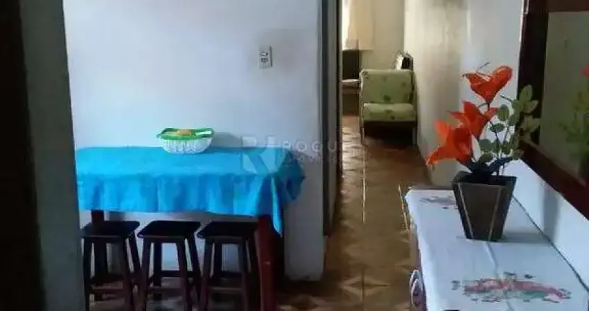 Excelente oportunidade. Sobrado de esquina com vocação comercial em avenida com alto fluxo de veículos e pessoas no Parque Novo Mundo.