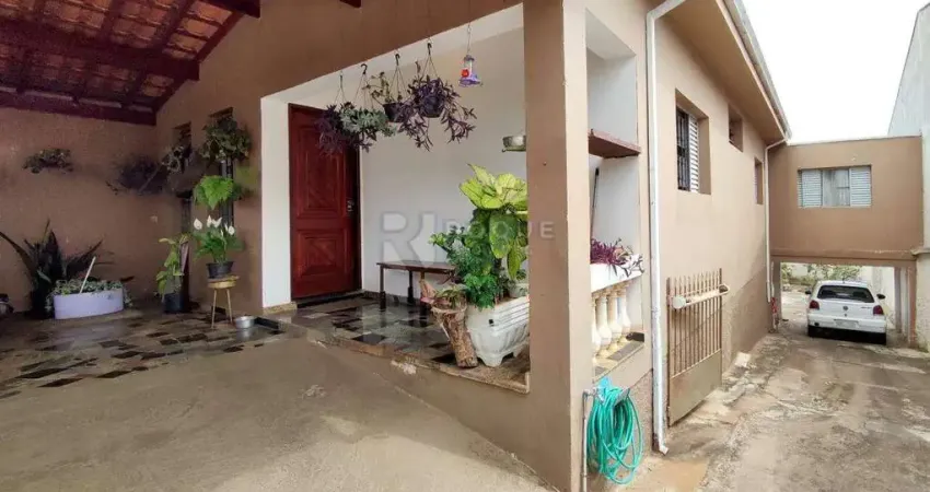 Casa com 3 quartos à venda na Vila Camargo, Limeira 