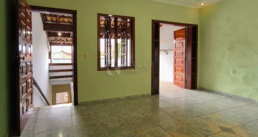 Casa Residencial à venda no bairro Parque Residencial Aeroporto