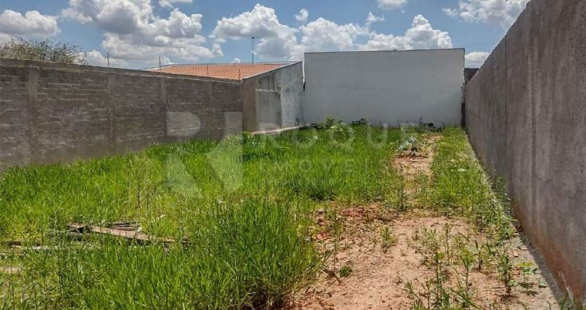 Terreno à venda na Vila Cristóvam, Limeira 