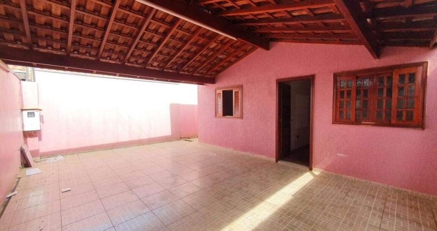 Casa Residencial à venda no bairro Jardim Santa Adélia