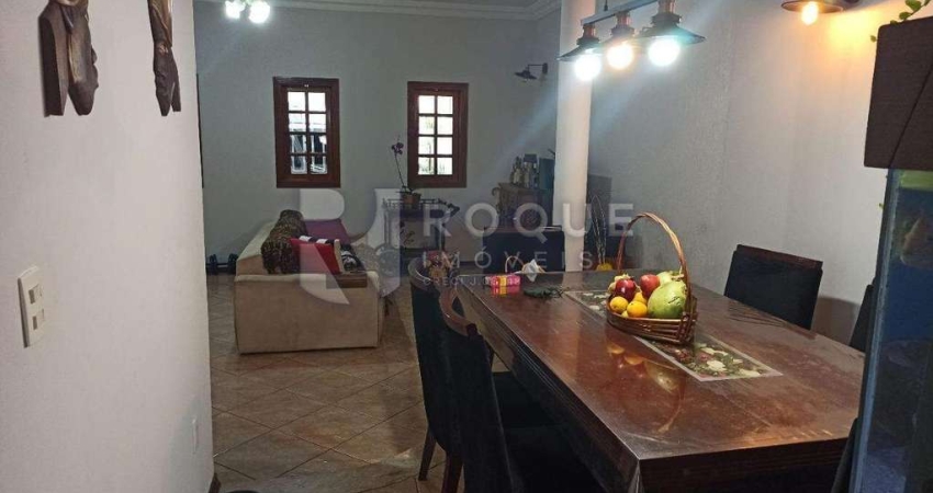 Casa Residencial à venda no bairro Jardim Santa Adélia