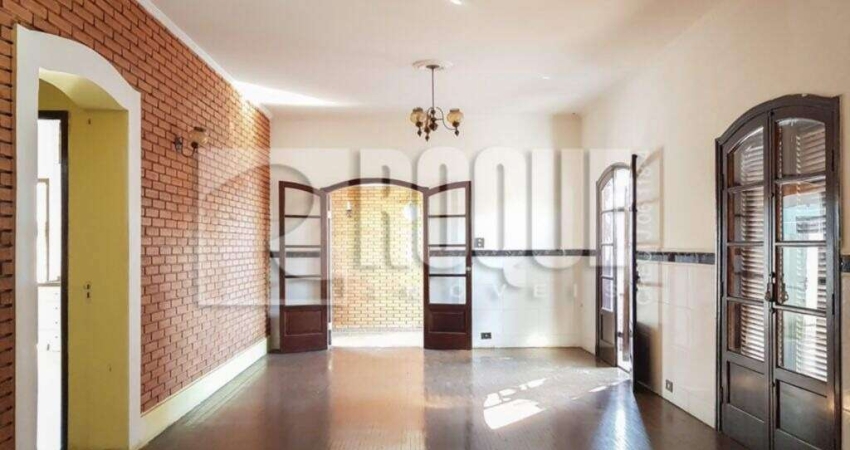 Casa com 8 quartos à venda na Vila Claudia, Limeira 