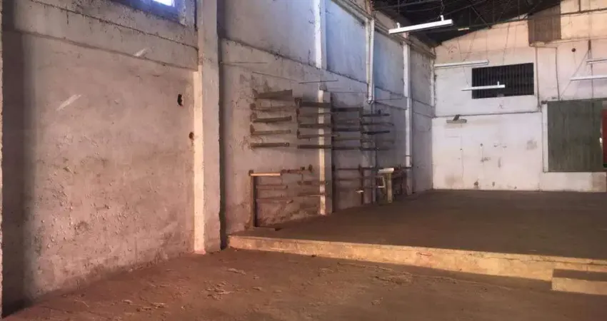Galpão Comercial à Venda – Área Total de 580,60 m² em Terreno de 412,30 m² | Centro da Cidade
