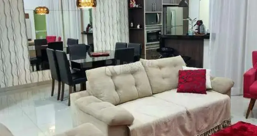 Casa em condomínio à venda no bairro Jardim Residencial Campo Novo