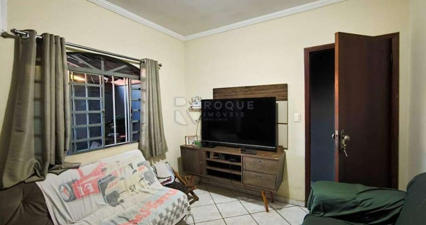 Casa Residencial à venda no bairro Parque Residencial Abílio Pedro
