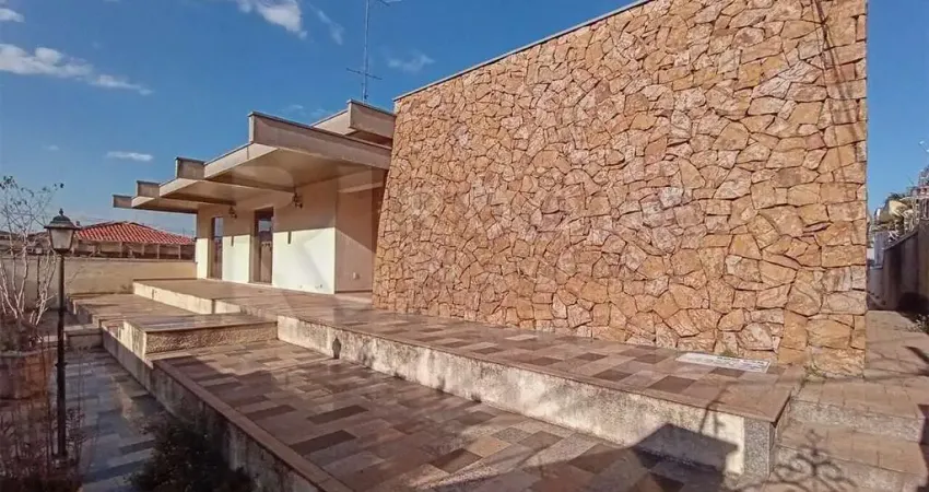 Casa Comercial à venda no bairro Jardim Mercedes