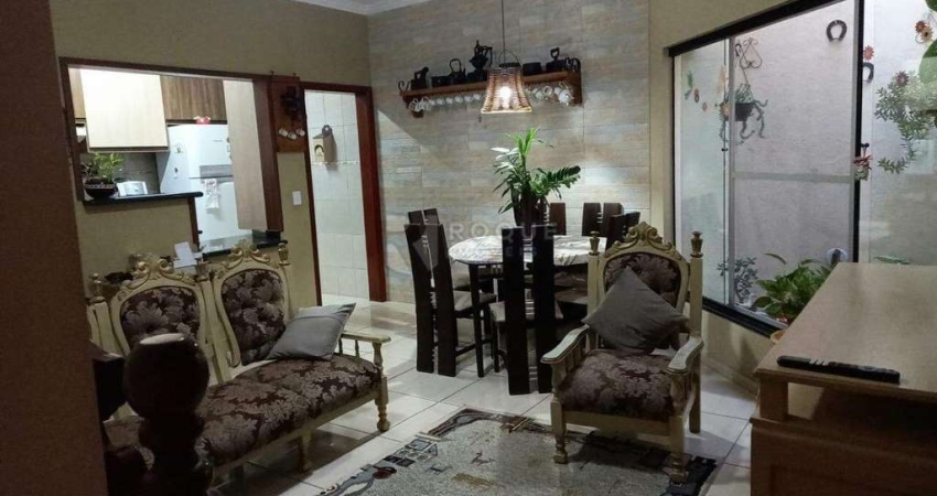 Casa Térrea com 3 Dormitórios | Suíte, Closet, Área Gourmet e Garagem para 3 Carros