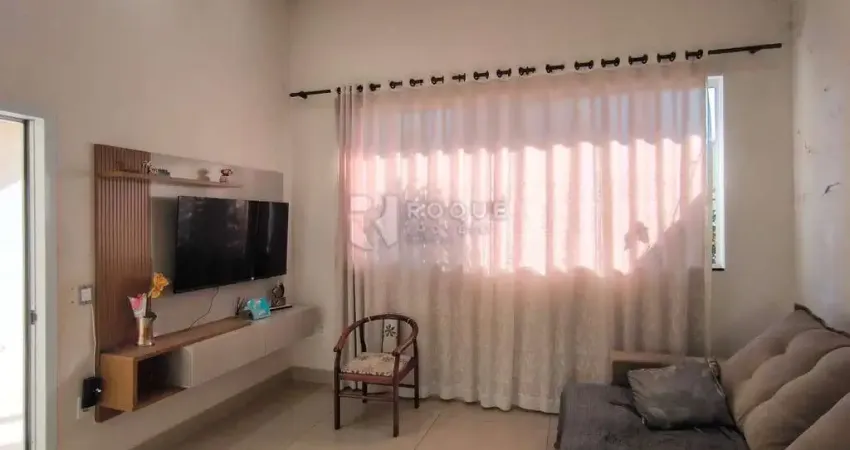 Casa residencial com 3 dormitórios, 2 vagas e quintal em jardim campo verde i – aceita financiamento