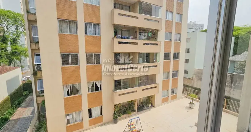 Apartamento com 3 quartos à venda na Avenida dos Estados, 1310, Água Verde, Curitiba