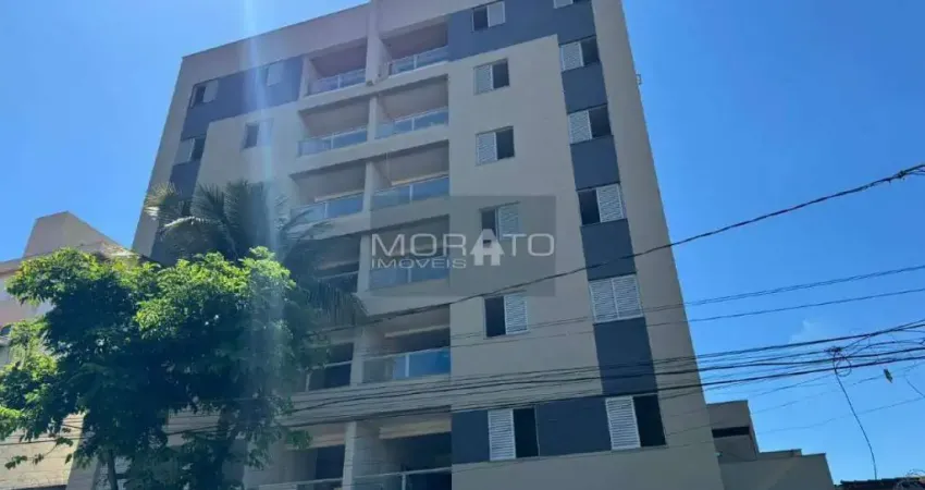 Área Privativa 2 Quartos, 2 Vagas, Bairro Liberdade